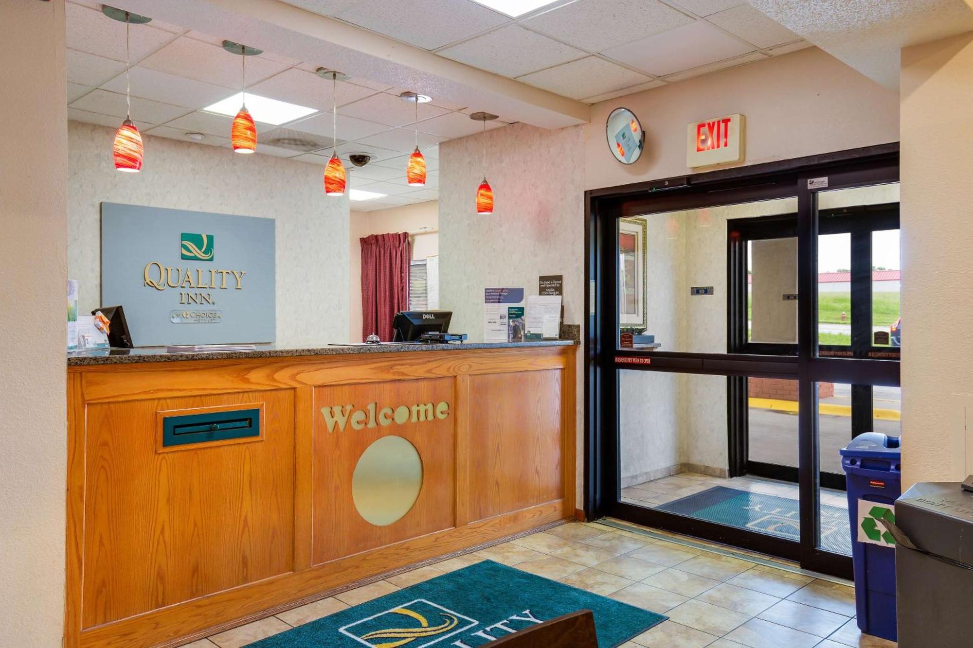 Quality Inn I-70 Near Kansas Speedway Kansas City Eksteriør bilde